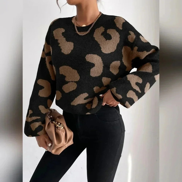 Drop Shoulder Fluffy Knit Sweater - Picture 3 of 7